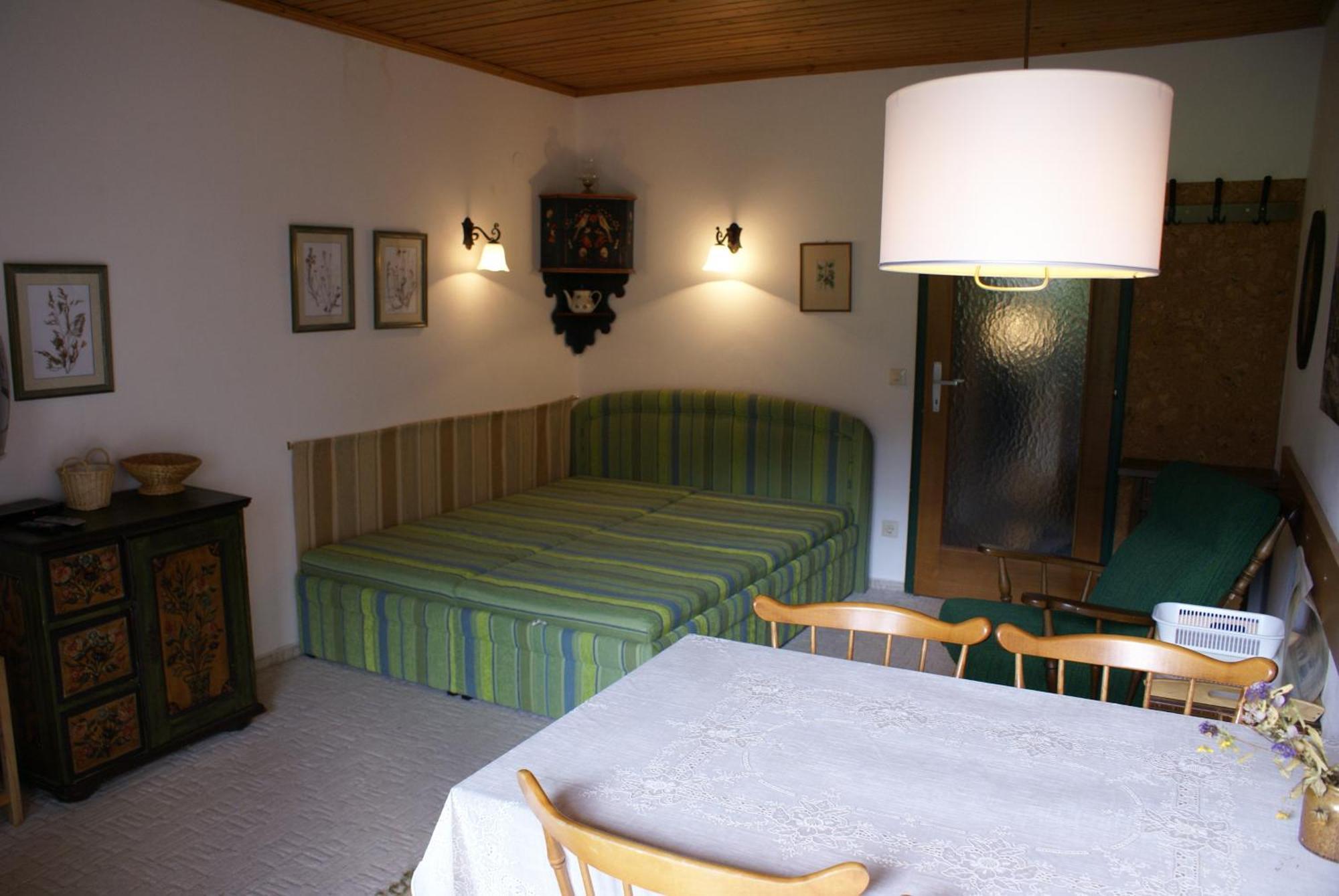 באד קליניקירשהיים Haus Kaernten חדר תמונה