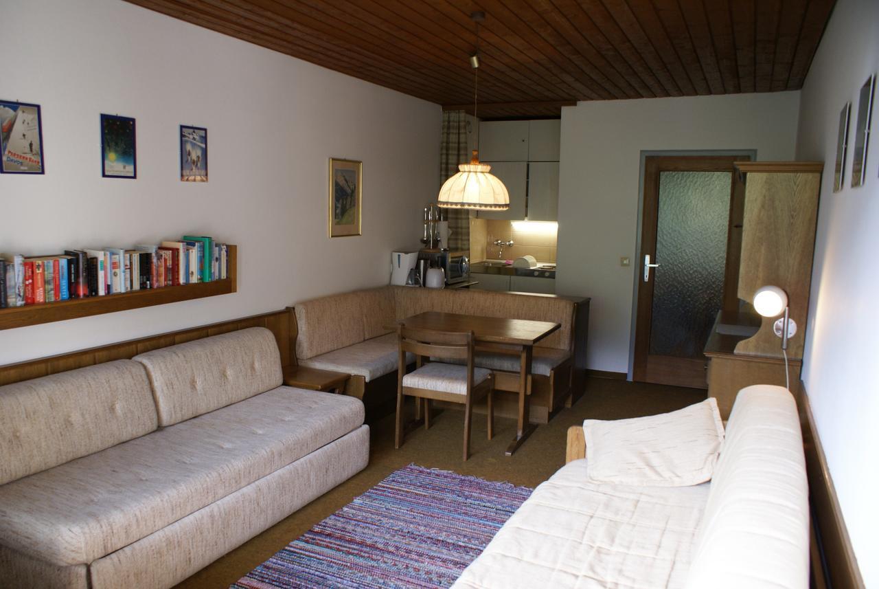 באד קליניקירשהיים Haus Kaernten חדר תמונה